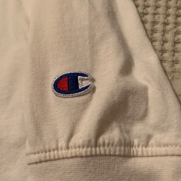 Bundle of TWO Champion Long Sleeve Pullovers Kids Small - Picture 3 of 10